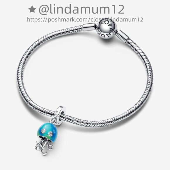 Pandora Colour-changing Jellyfish Dangle Charm - Picture 3 of 4